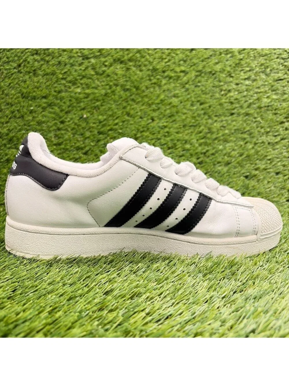 Adidas Superstar II Mens Size 8 White Black Athletic Lifestyle Shoes Sneakers